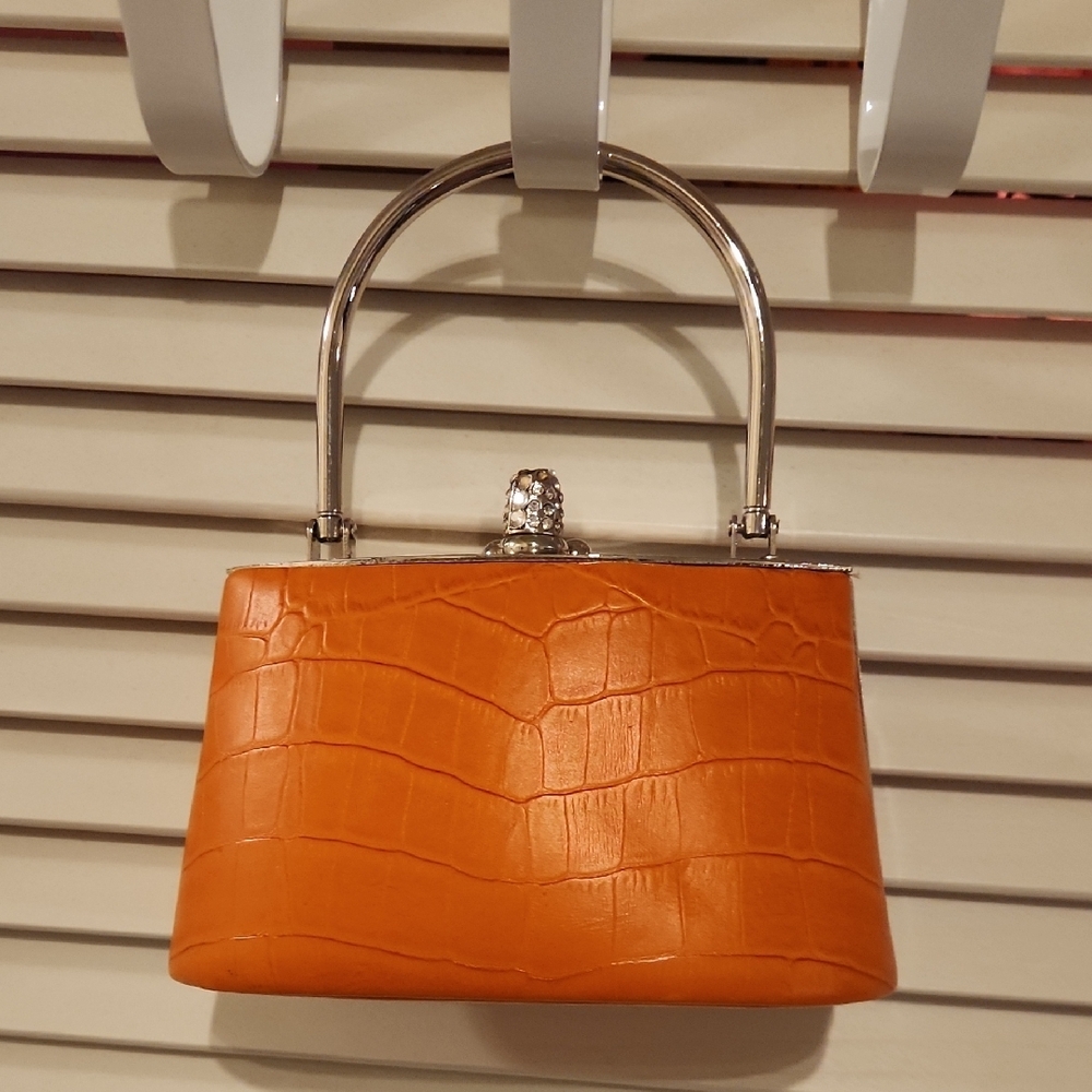 Elegant Orange Croc-Embossed Handbag